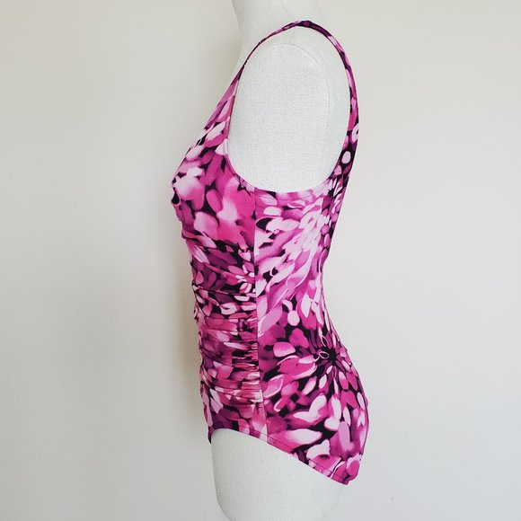 Miraclesuit One Piece Swimsuit Pink Floral Size 10 perfect condition Slimming - Picture 4 of 15